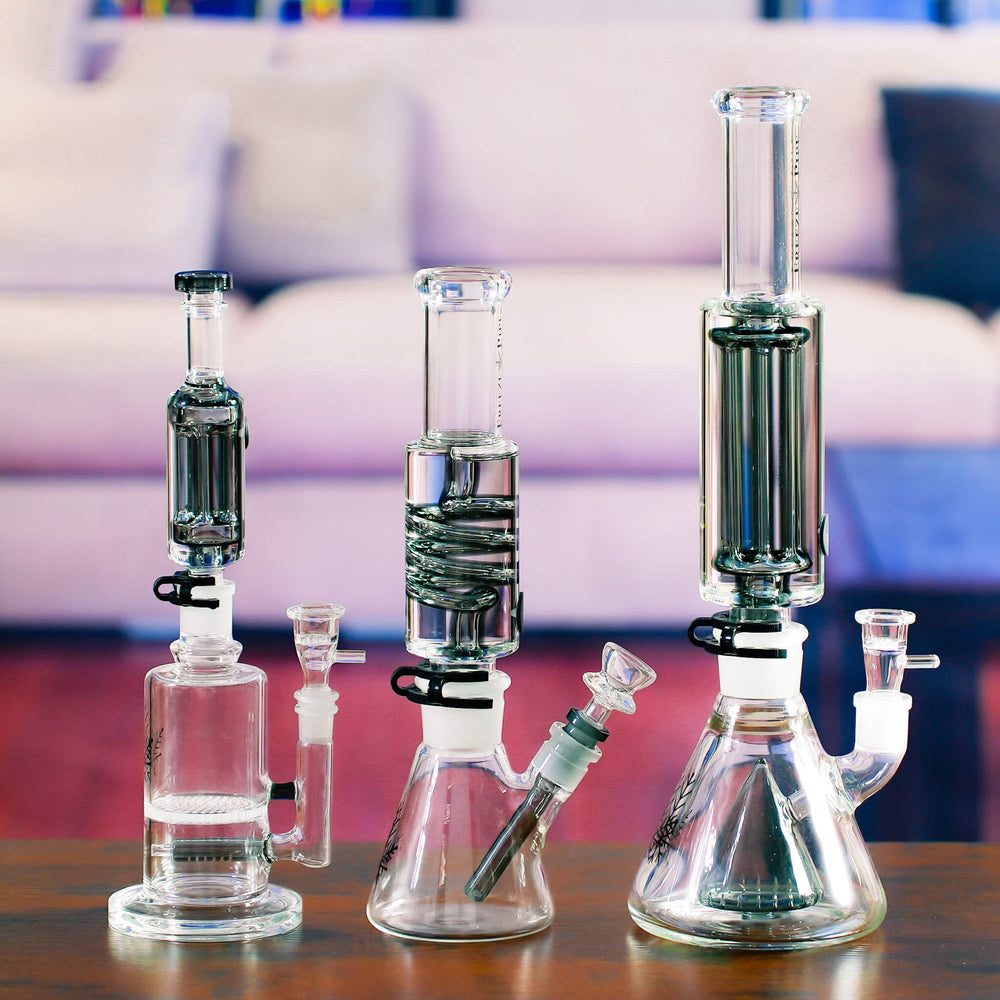 Freeze Pipe Mini Bong, Beaker Bong and Bong Pro