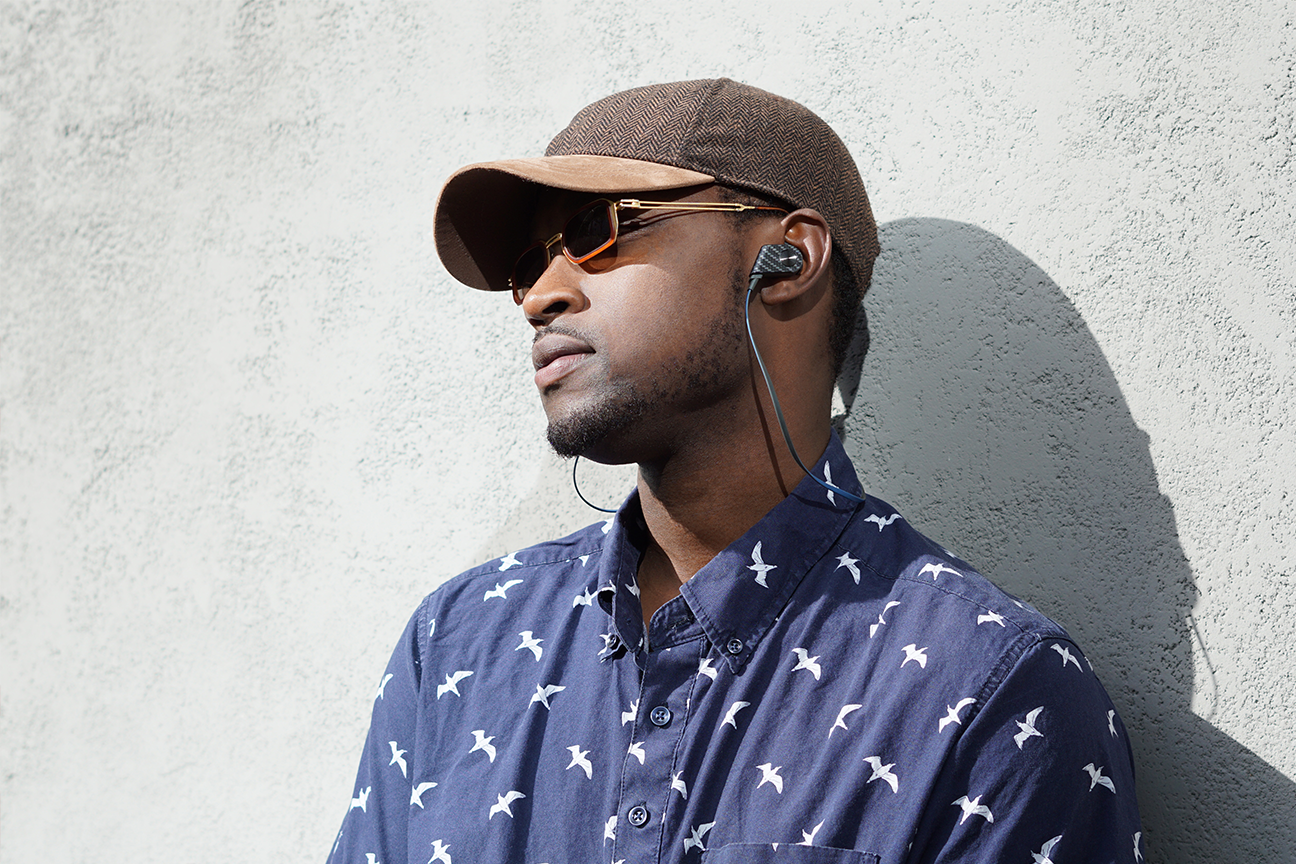 FRESHeBUDS Ultra - Futuristic Sound + Style