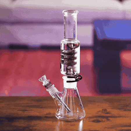 Timelapse of a frozen Freeze Pipe beaker melting